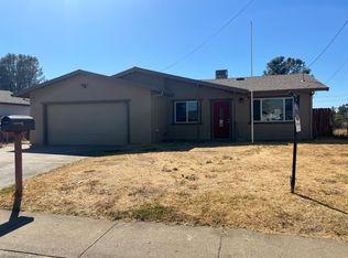 2094 Virgilia Ln, Olivehurst, CA 95961