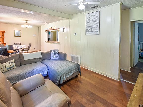 5th image of 11024 Shadow Wood Cir