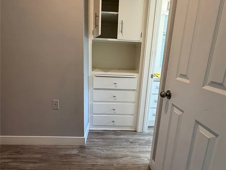 1739 E Appleton St #10 — Photo 14