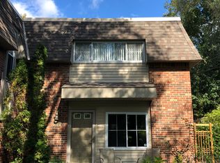 572 Kellogg St, Ann Arbor, MI 48105