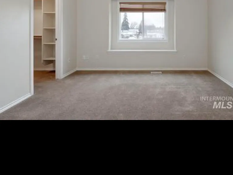 59 W Indian Rocks St — Photo 5