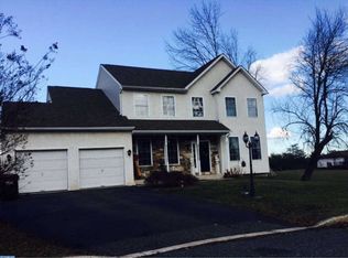 2609 Sweet Briar Ct, Pottstown, PA 19464