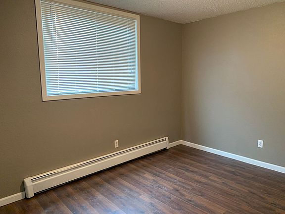 5th image of 1827 E Capitol Ave Unit 3