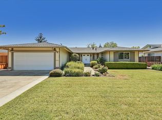 1480 Saskatchewan Dr, Sunnyvale, CA 94087