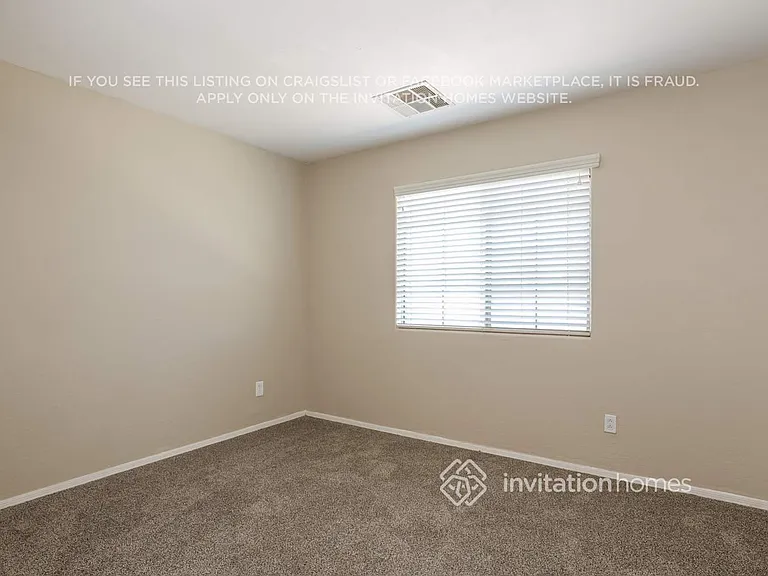 44119 W Snow Dr — Photo 15
