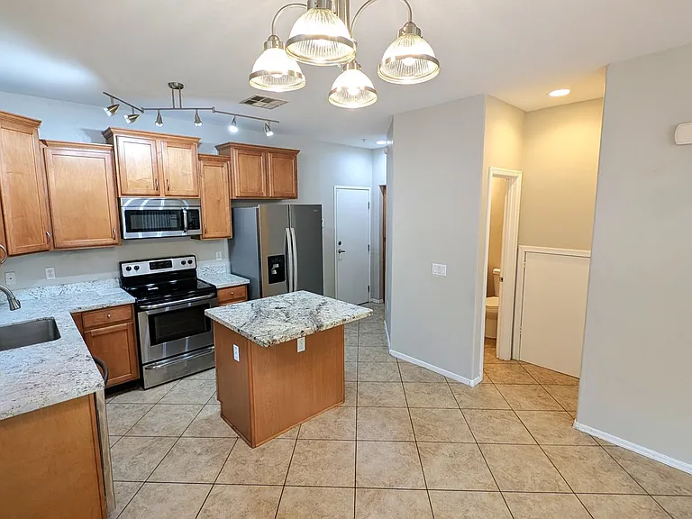 2727 N Price Rd #19 — Photo 8