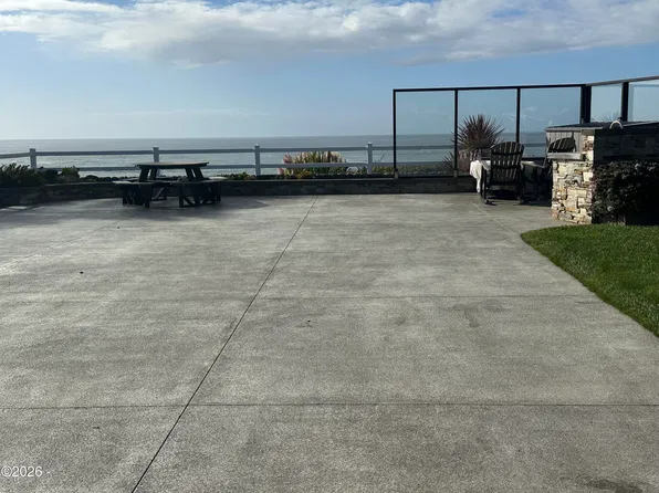 6225 N Coast Hwy Lot 140, Newport, OR 97365