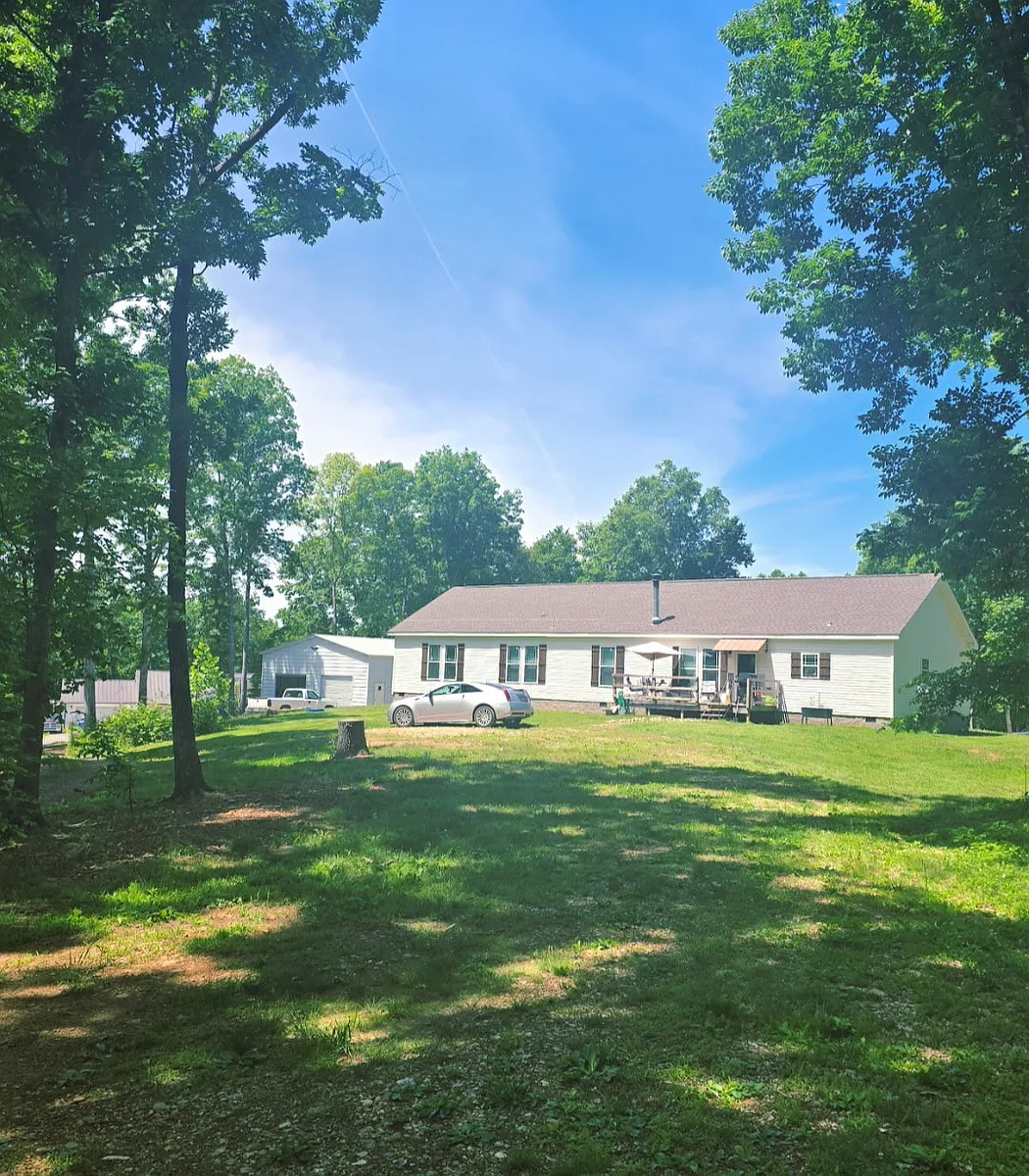 Building Photo - 137 Bob Walker Rd