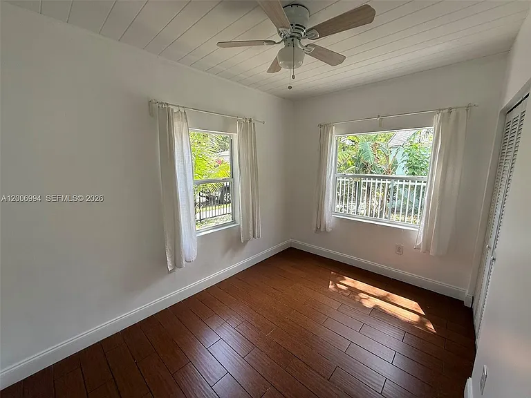 294 NE 57th St #2 — Photo 31