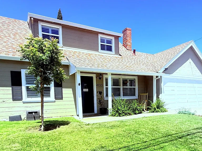 4133 Joan Ave — Photo 2