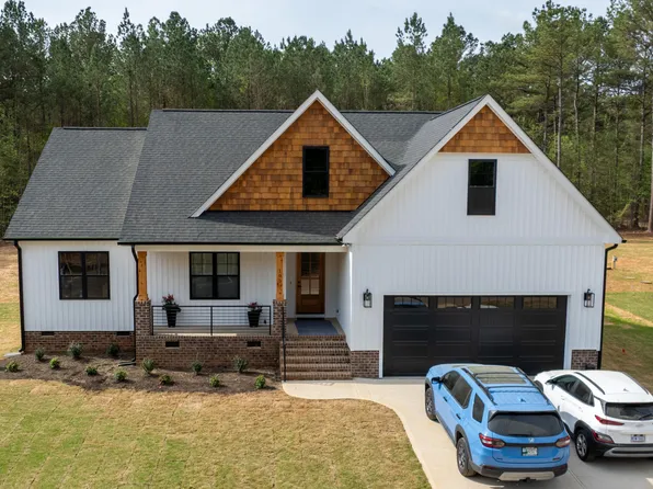 105 Purslane Dr, Franklinton, NC 27525