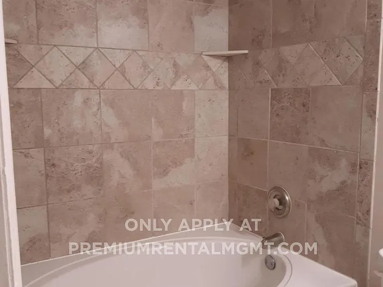 5937 Aires Ave — Photo 6