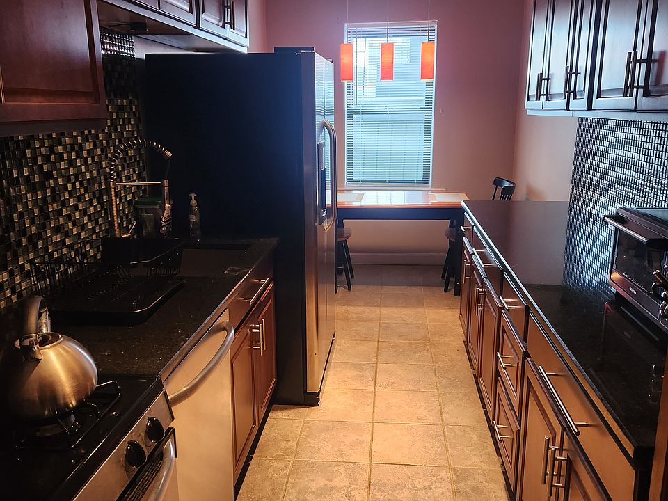 Updated gallery kitchen