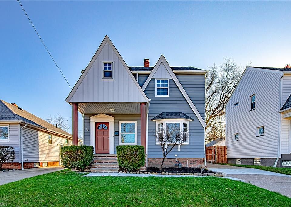 1st image of 3407 Park Dr