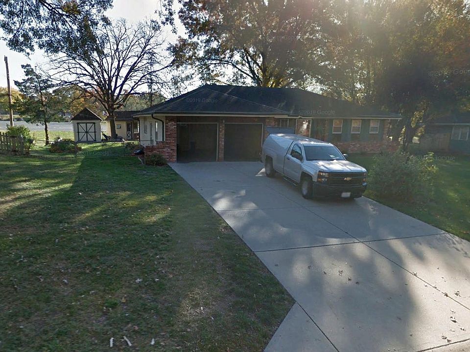 1st image of 9121 Grant Ln