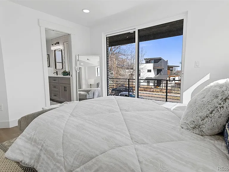 3709 Pecos St — Photo 8