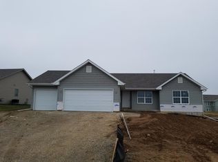 3712 Prairie Falcon Pass, Beloit, WI 53511
