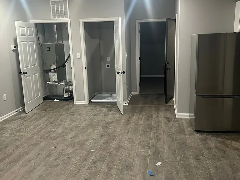 2303 Whittier Ave #1 — Photo 1