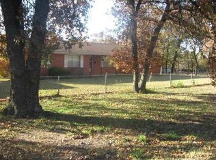 2611 Oak Ridge Dr, Harrah, OK 73045