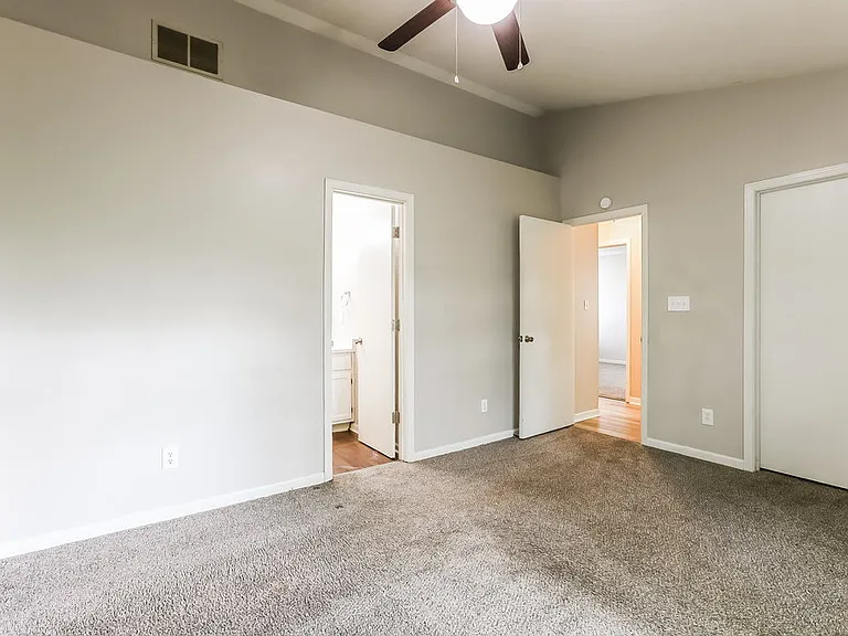 5223 Pin Oak Dr — Photo 9
