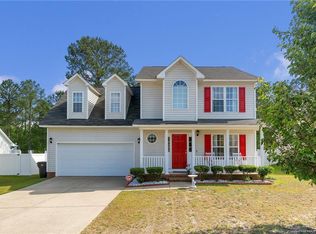 1034 Bramblegate Rd, Hope Mills, NC 28348