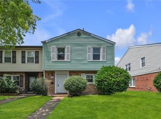 6625 Stoney Point S, Norfolk, VA 23502