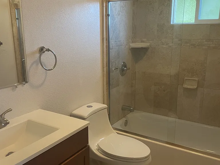 Master Bath ensuite with master bedroom