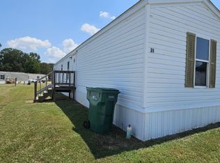 31 Oakwood Dr, Nash, TX 75569