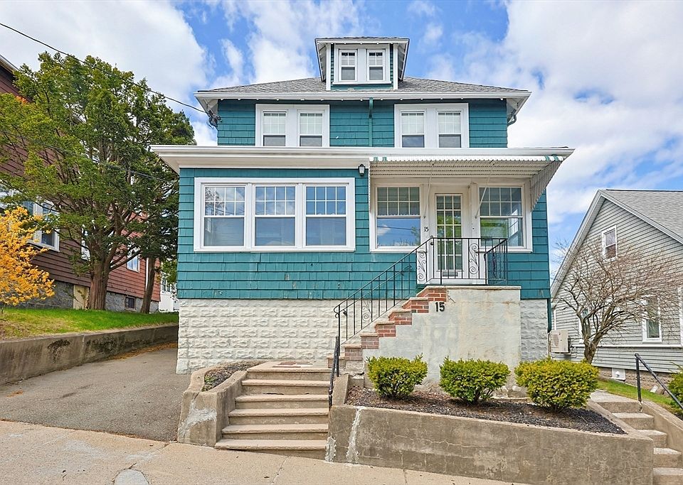 1st image of 15 Grayson St