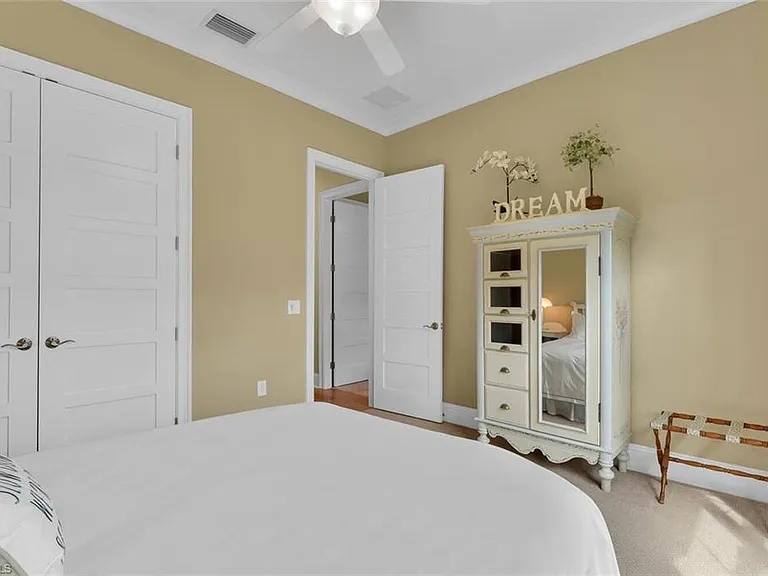 6561 Dominica Dr #8-101 — Photo 30