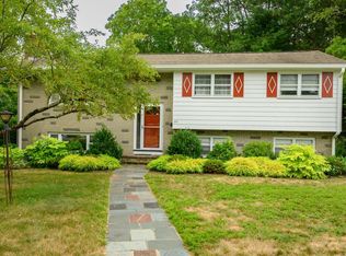 27 Trout Brook Ave, Milton, MA 02186