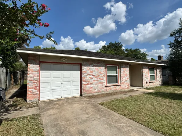 9606 Shady Tree Ln, Houston, TX 77086