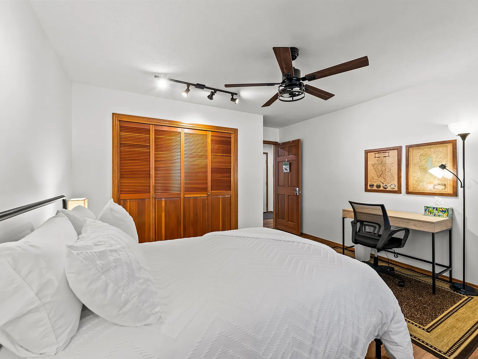 2 bed, 1414 sqft, $2,750 — Photo 1