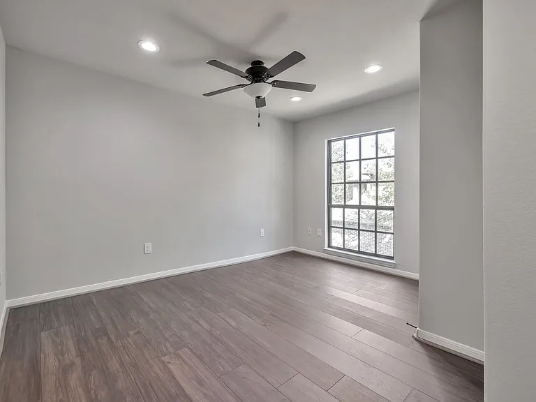 7312 Main St — Photo 20