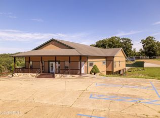 473 Highway W Hwy, Eldon, MO 65026
