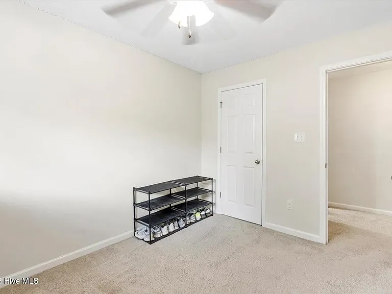 2047 Reserve Ln — Photo 22