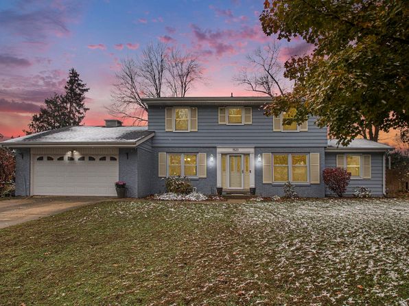 1523 Ash Dr W, Elkhart, IN 46514