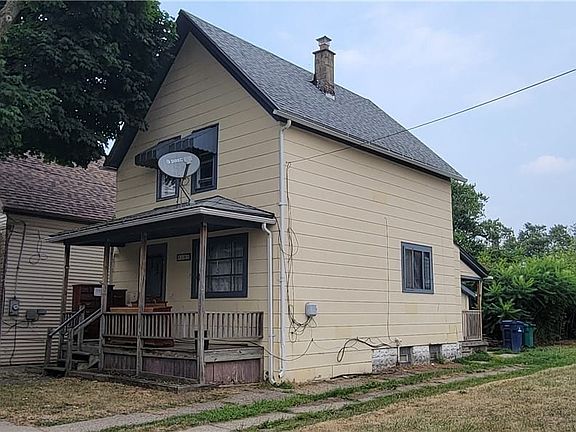 3rd image of 105 Kelburn St
