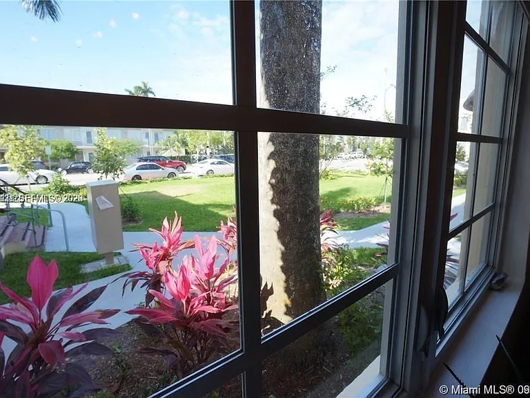 1450 Meridian Ave #105 — Photo 16