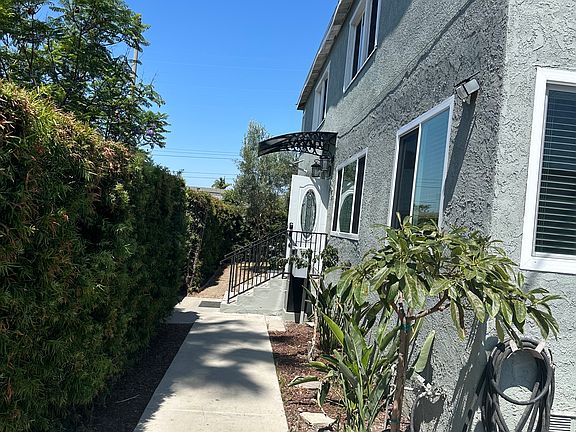 3rd image of 20624 S Western Ave #2