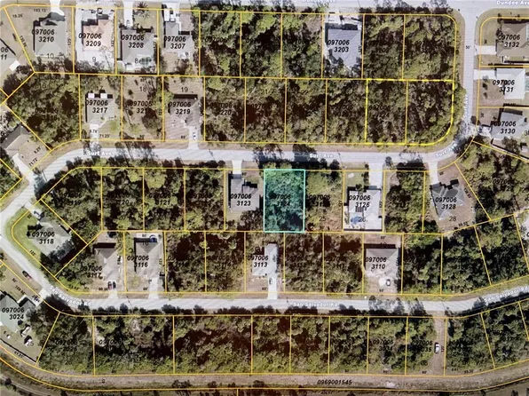24 Surf Ave, North Pt, FL 34291
