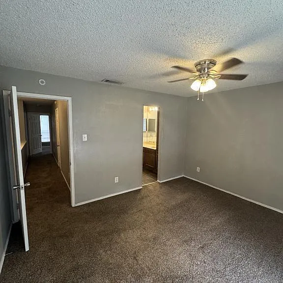 4906 Ali Ave #4 — Photo 12