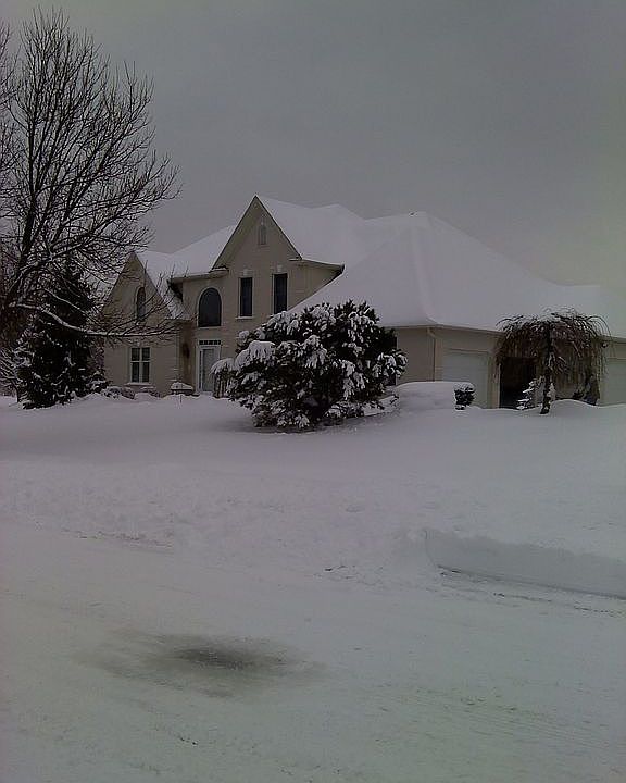1st image of 3129 Beaufort Dr