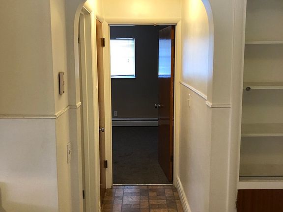 3rd image of 4786 Clevesdale Dr APT 1