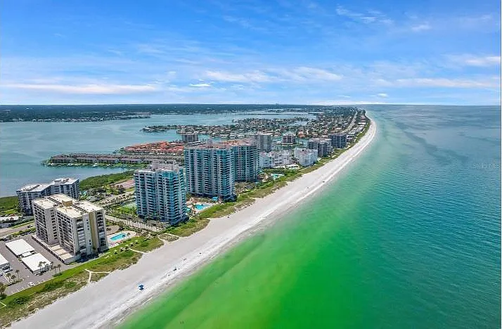 1480 Gulf Blvd #108 — Photo 3
