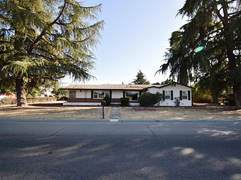 1st image of 5544 E Belmont Ave