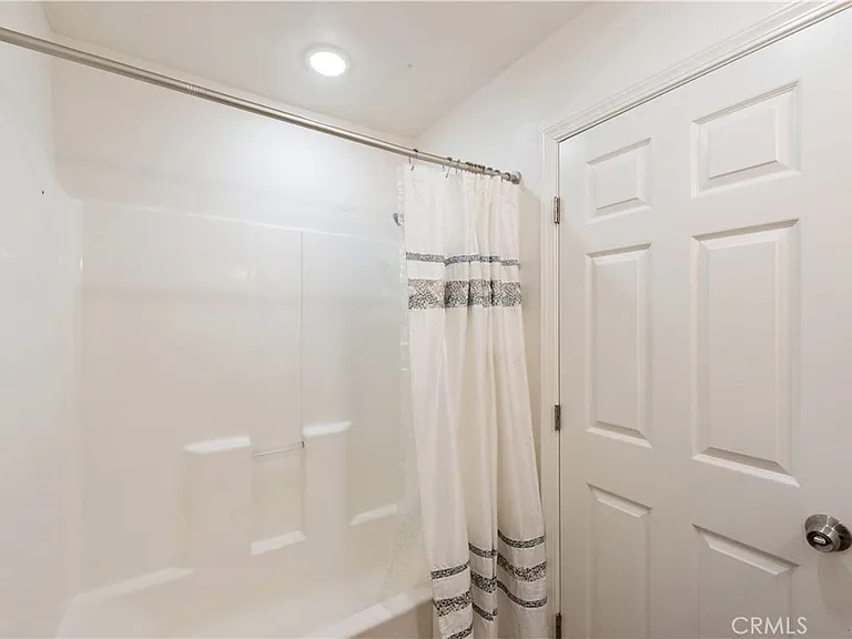 450 E 4th St #416 — Photo 14