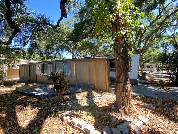 4th image of 2320 Bee Ridge Rd Lot 135
