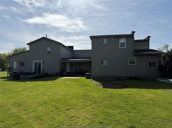433 Elmstead Rd, Lakeshore, ON N8N 2L9