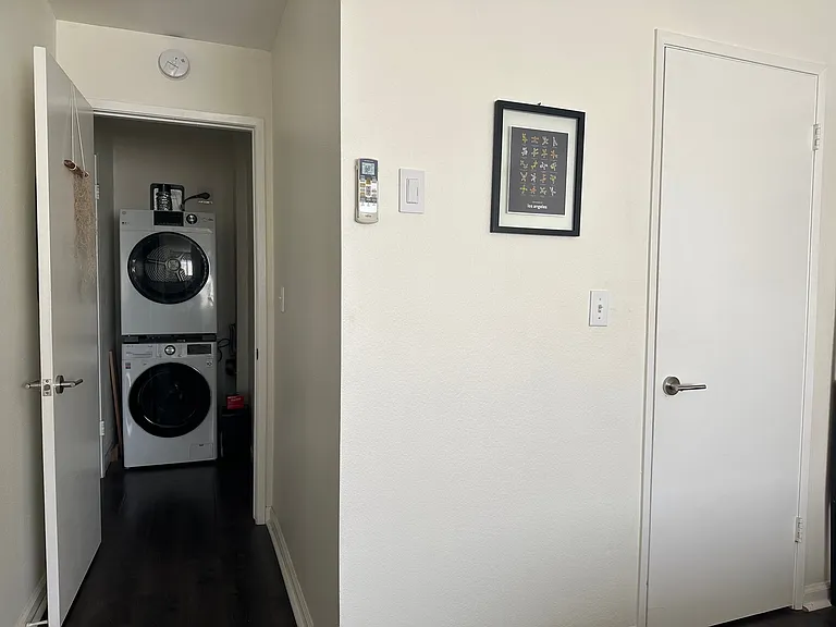 2844 E 3rd St #108 — Photo 30
